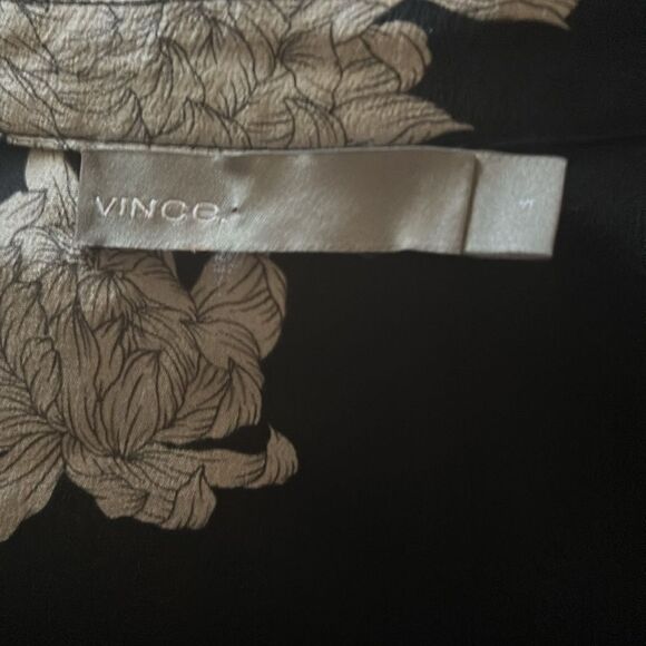 $425 VINCE FLORAL CHRYSANTHEMUM SLEEVELESS WIDE LEG CROP SILK JUMPSUIT IN BLACK - Picture 11 of 11